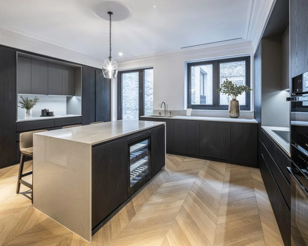 Little Chester Street: interior and property view 7